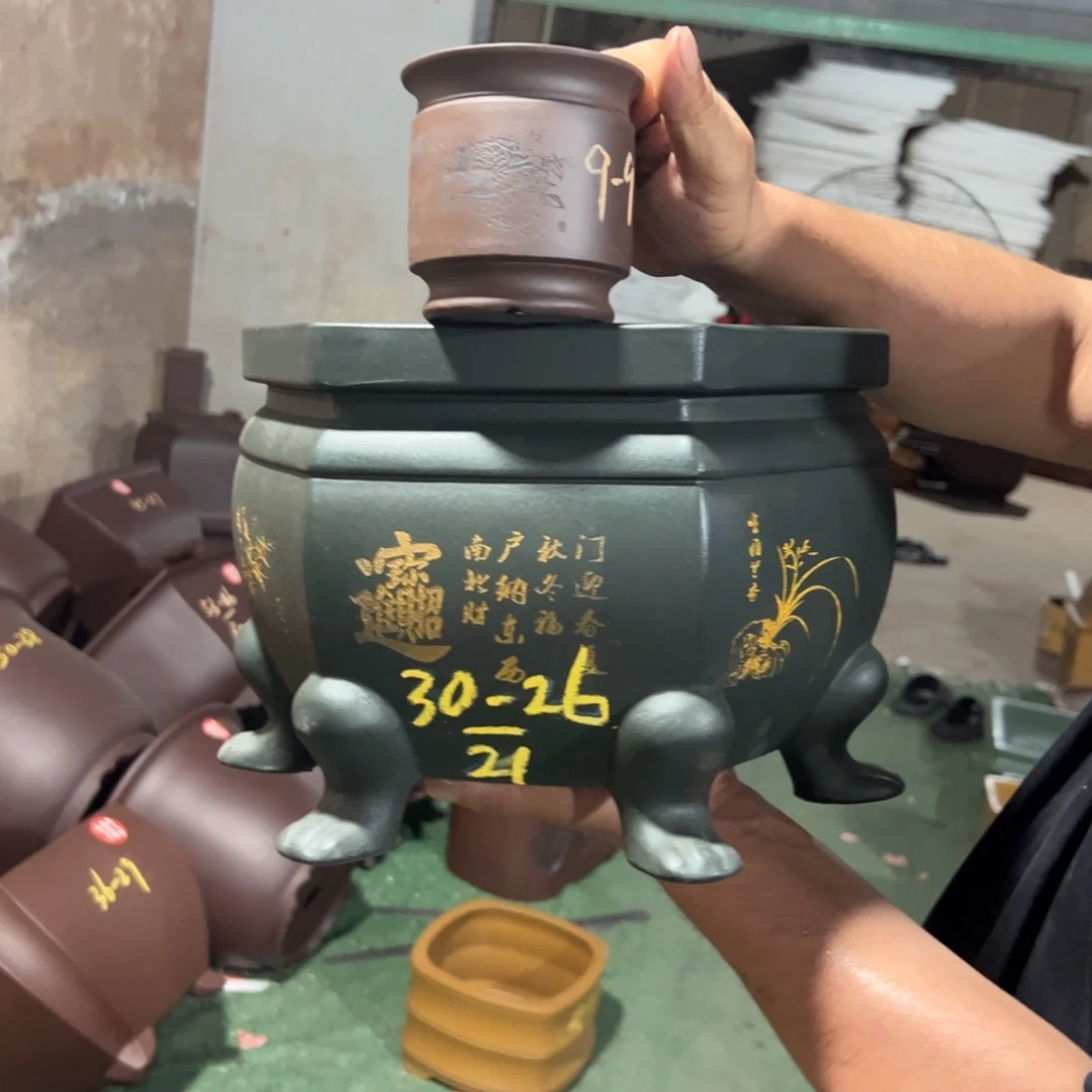 紫砂花盆紫砂花盆