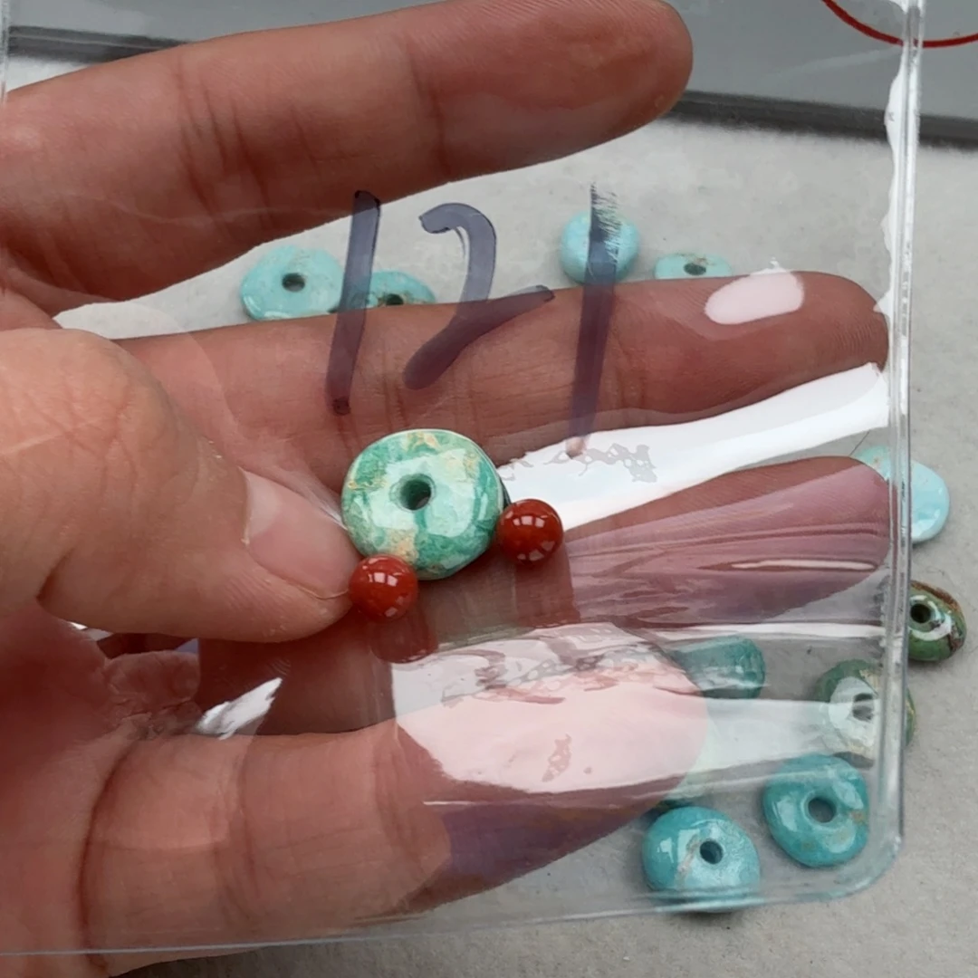 南红玛瑙未镶嵌珠宝奇石