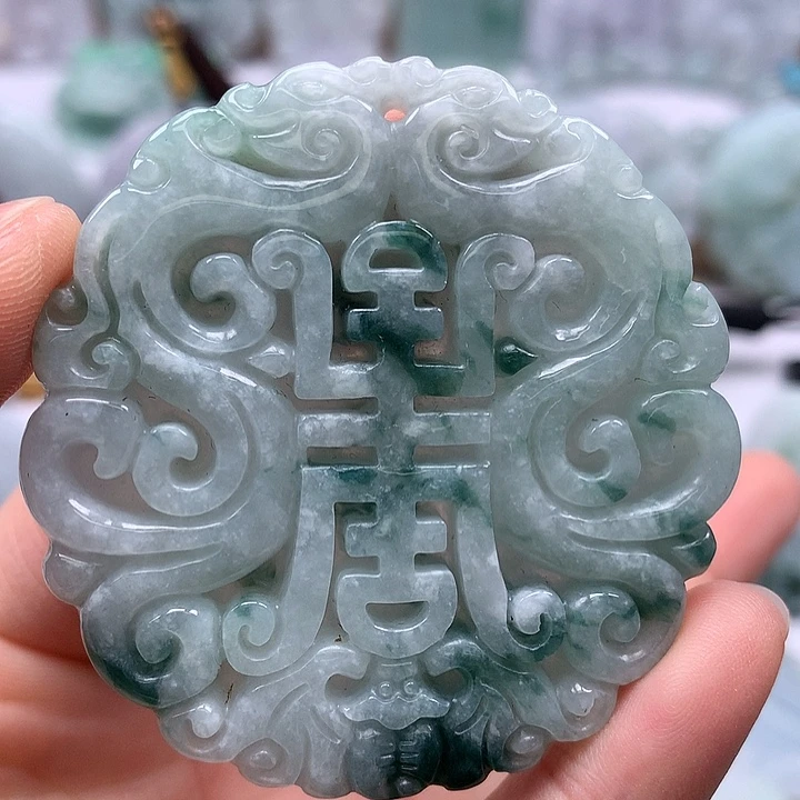 翡翠未镶嵌颈饰仿古龙行天下福利