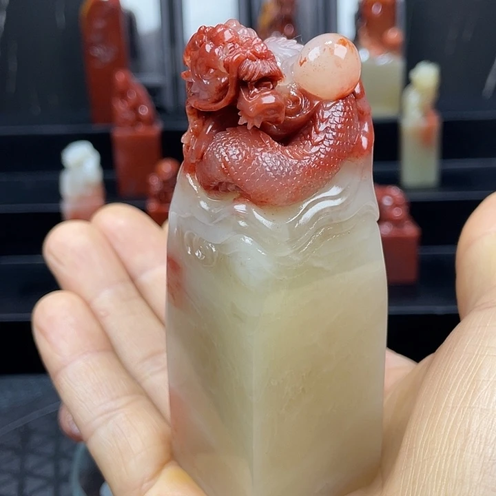 寿山石印石寿山石结晶印章，龙霸天下