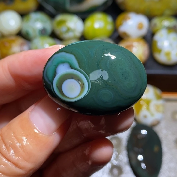 未镶嵌玛瑙/玉髓珠宝半成品152