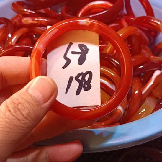 玛瑙/玉髓未镶嵌手镯