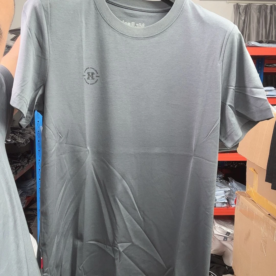 夏季男士薄款圆领短袖