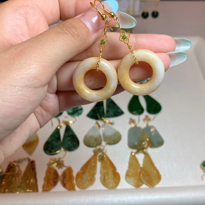 翡翠未镶嵌耳饰耳饰