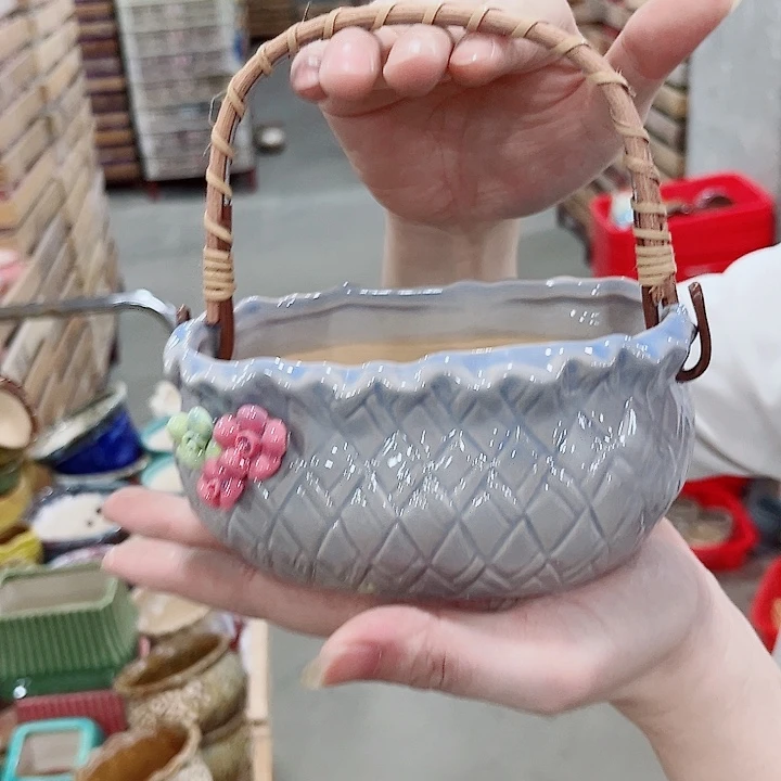 有孔.凑单10元陶瓷花盆发货！