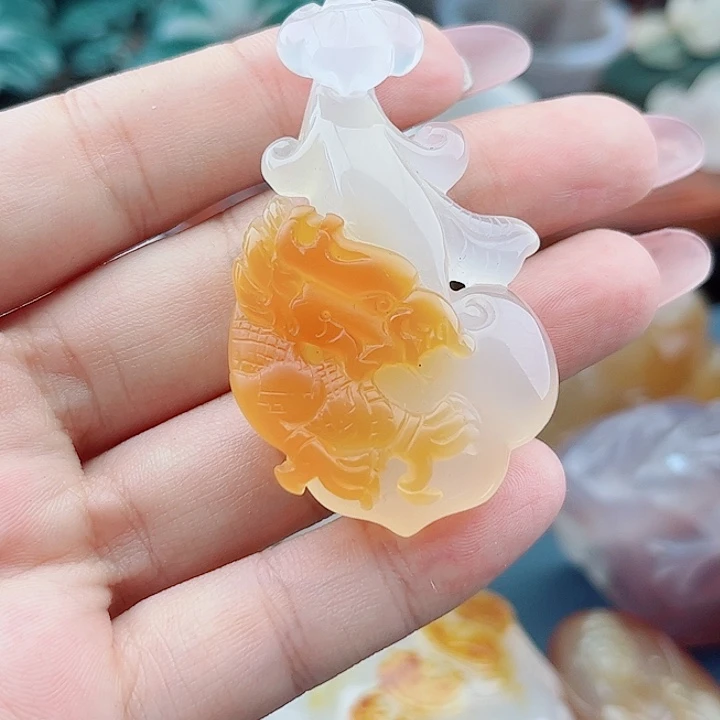 未镶嵌玛瑙手饰吊坠