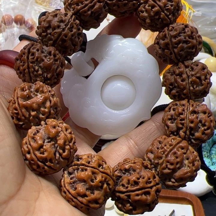 核桃手串/手链高冰透如意锁