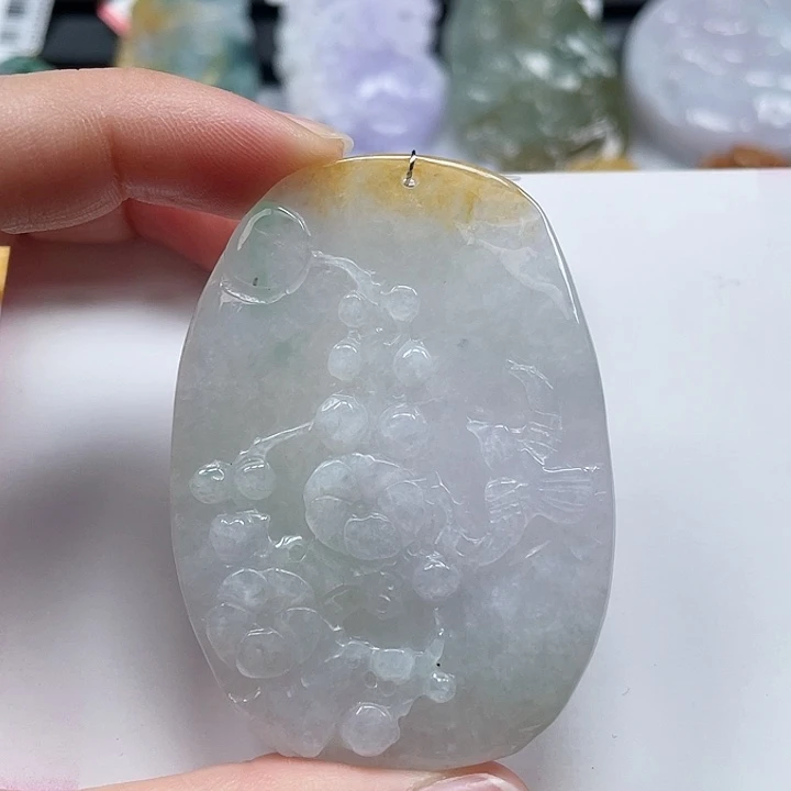 翡翠未镶嵌颈饰翡翠