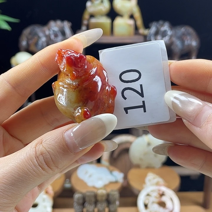 和田玉（糖玉）未镶嵌挂件