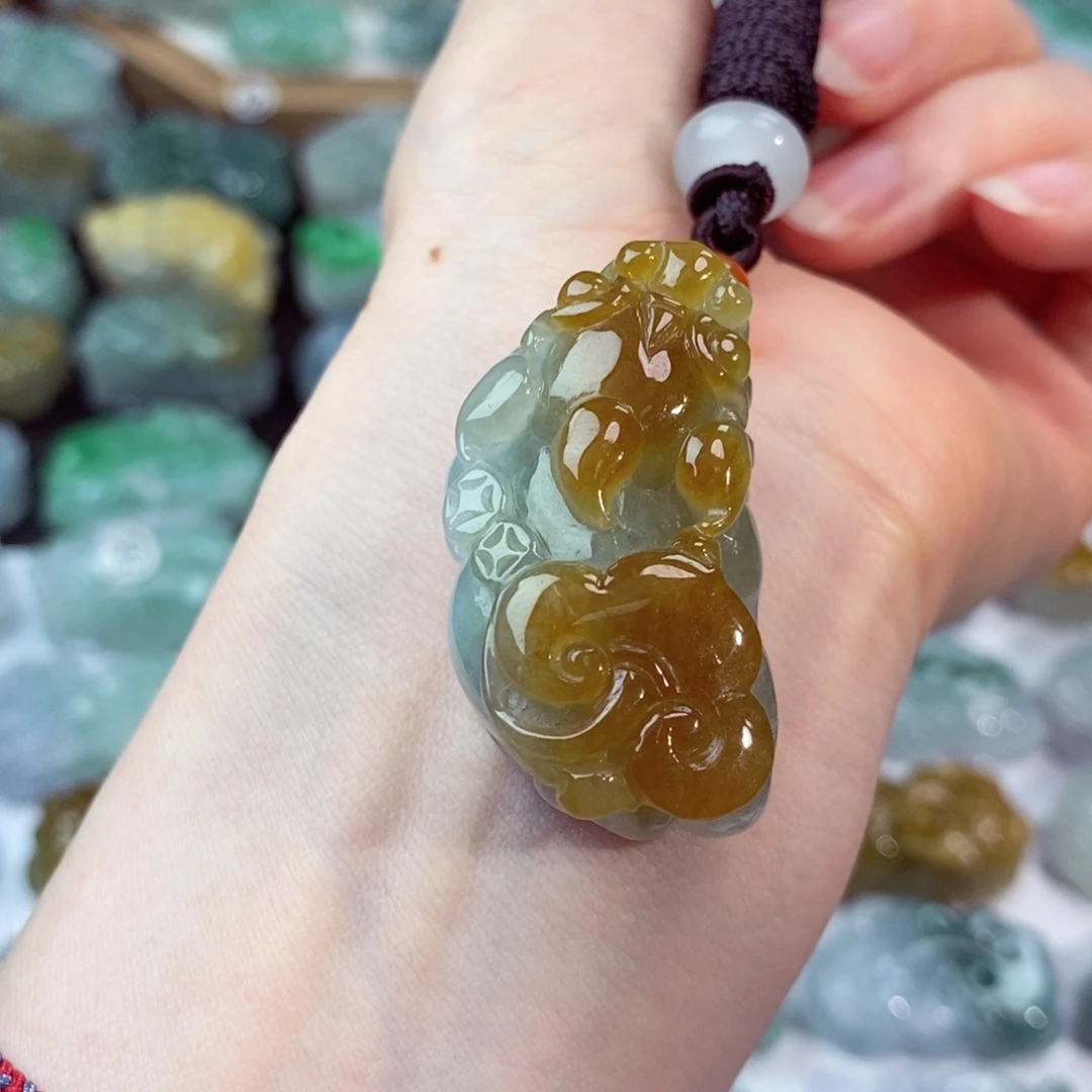 翡翠未镶嵌颈饰天然