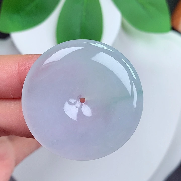 颈饰未镶嵌翡翠平安扣 35.7x5.5mm