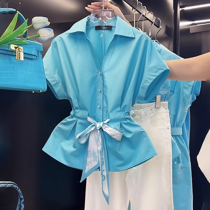 蝴蝶结蓝色v领衬衫女2025夏季时尚显瘦减龄收腰别致系带短袖上衣