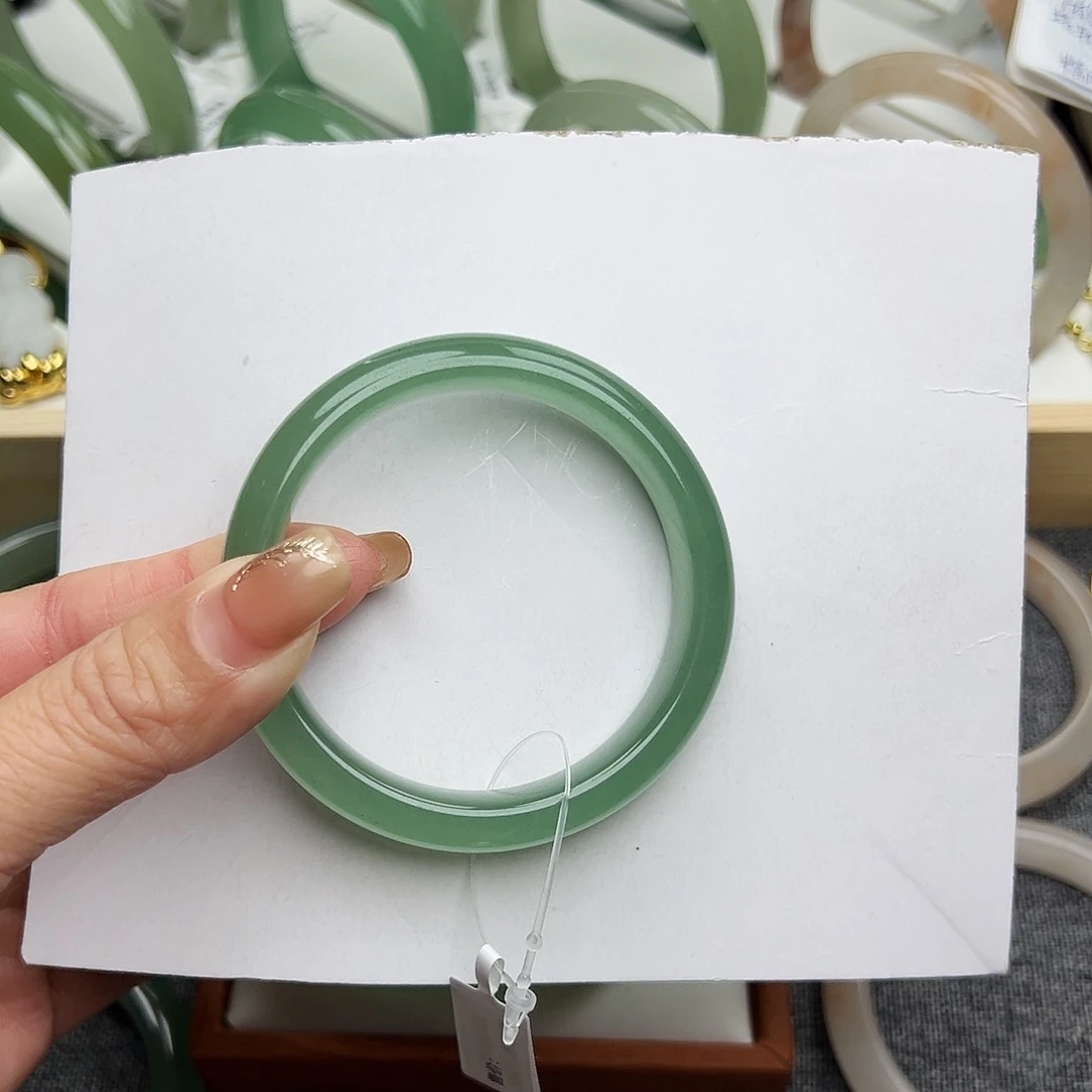 诚***东陵石未镶嵌手镯