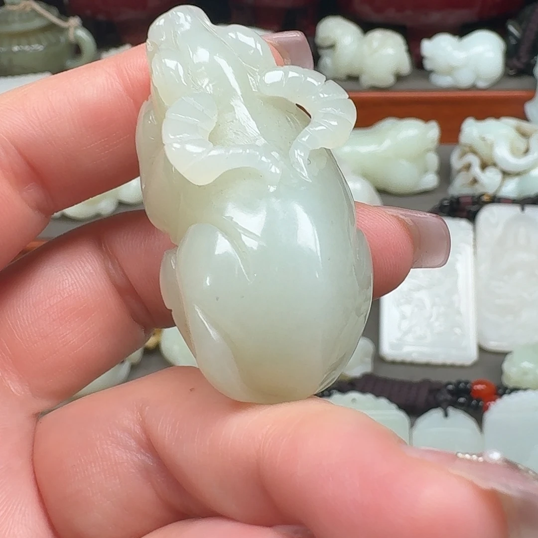 双***少和田玉未镶嵌挂件