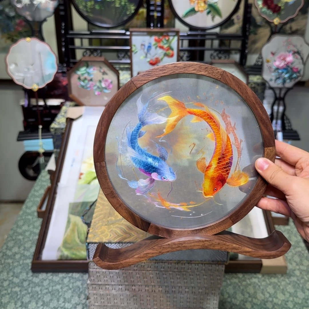 刺绣刺绣工艺精湛独特设计新颖时尚