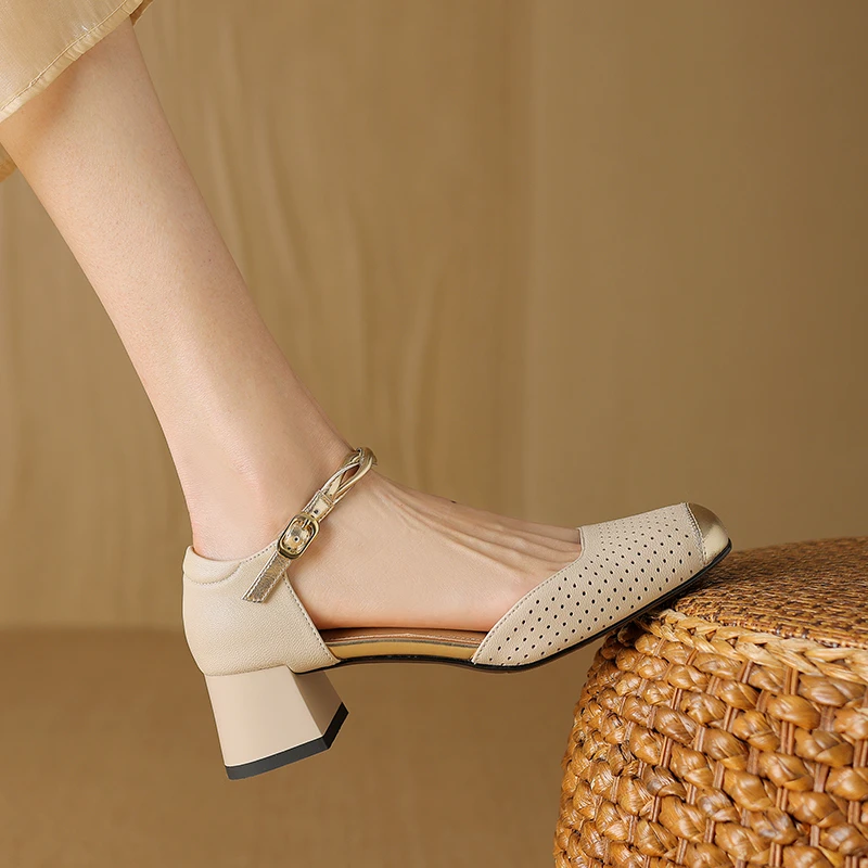 真皮断码清仓2025夏季复古小香风粗跟凉鞋软底包头凉鞋法式镂空