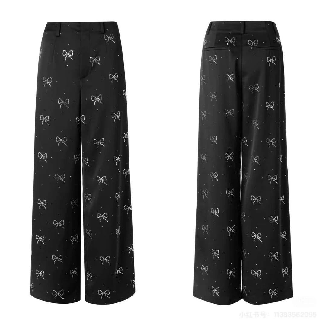 ut 黑色蝴蝶缎面亮钻西装裤4K143