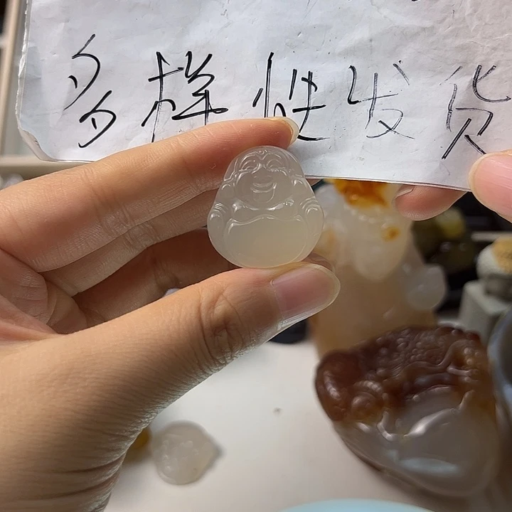 玛瑙/玉髓颈饰合金