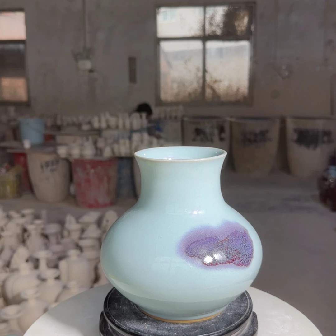 摆件郑家钧瓷摆件