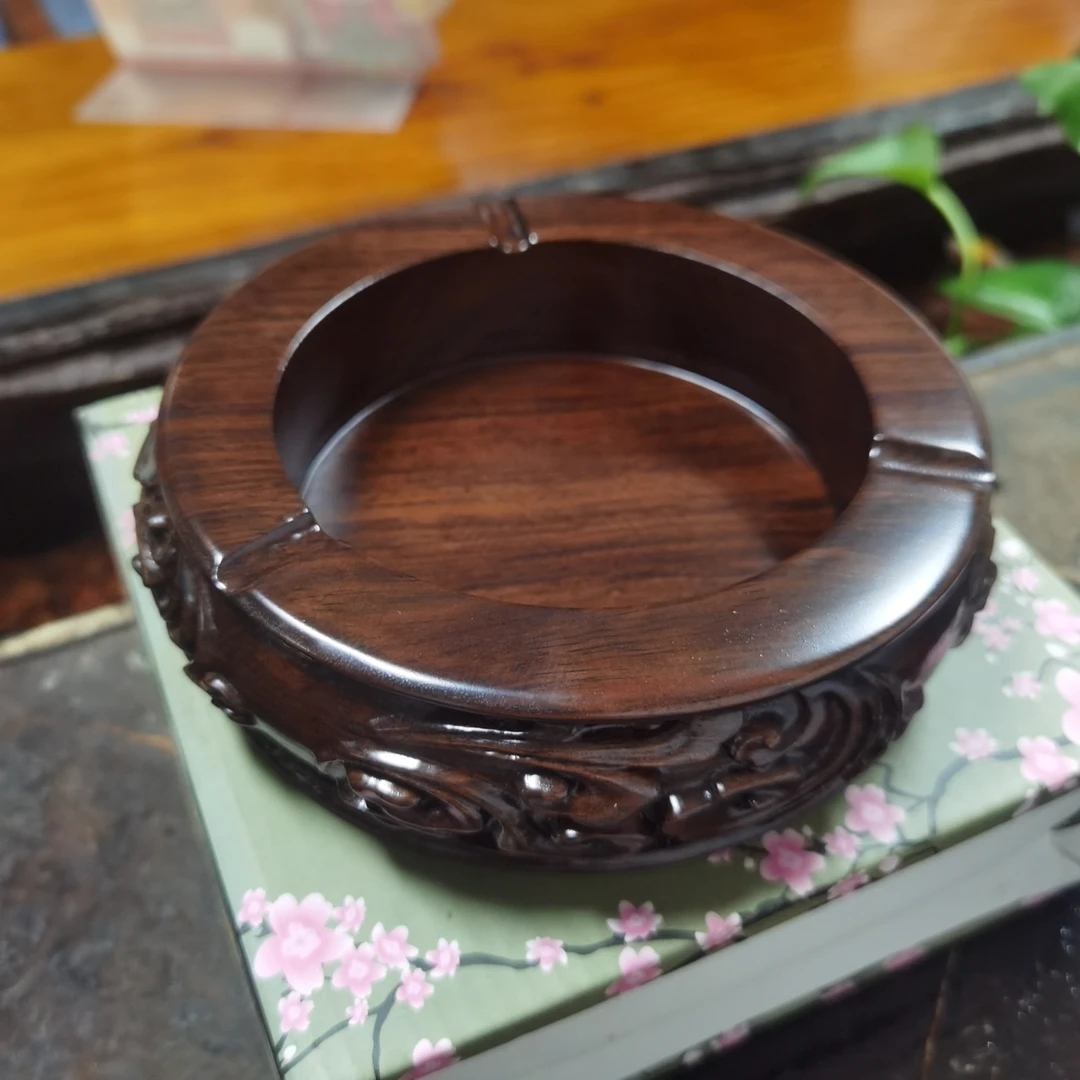 黑檀木雕刻烟灰缸直径15cm