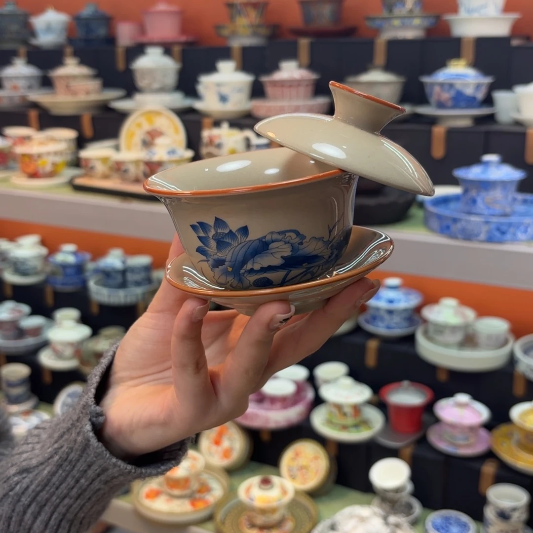 我是小宝宝我在等她
