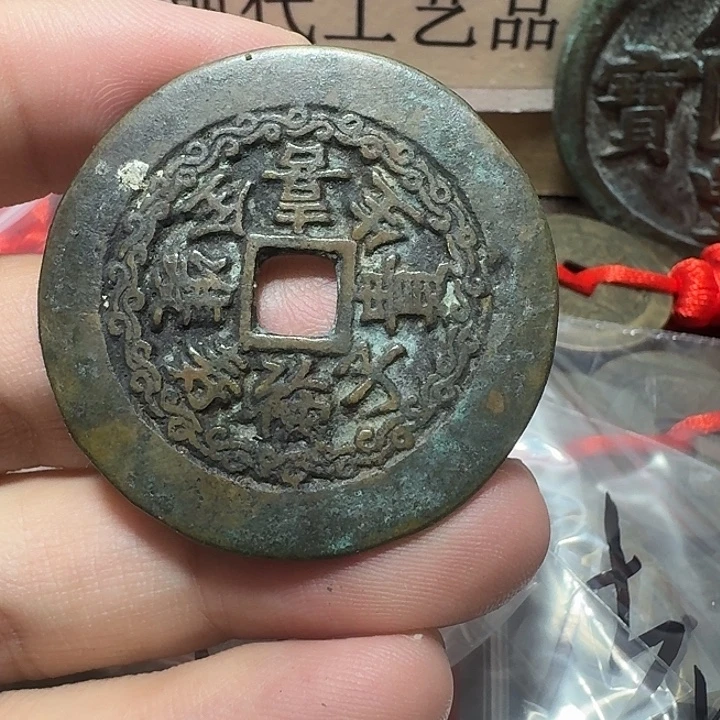 阿***！铜现代工艺品花钱