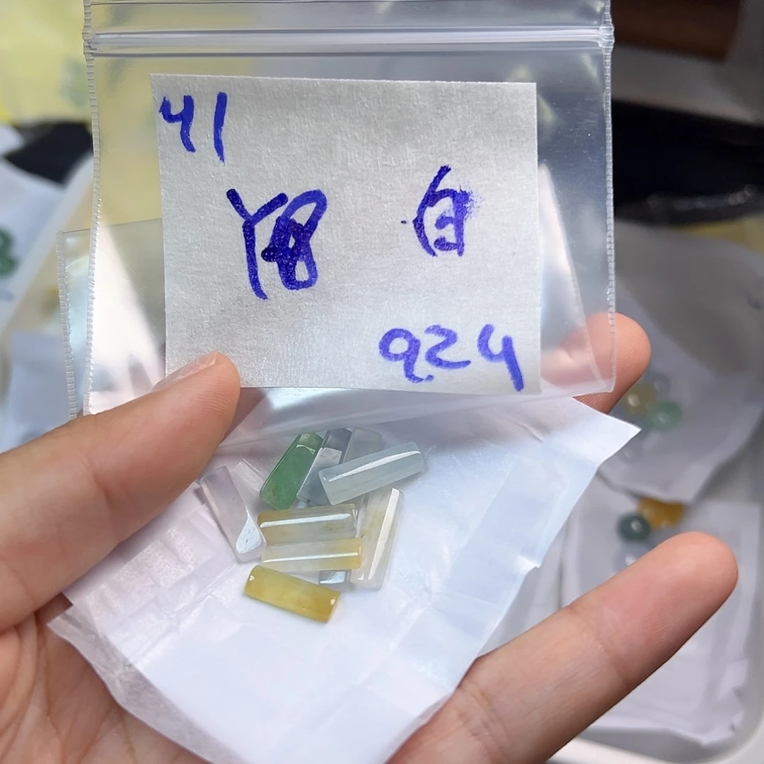 【闪购商品】未镶嵌定制翡翠白*