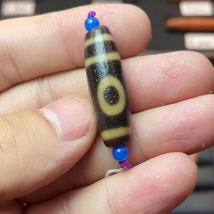 未镶嵌玛瑙/玉髓珠宝半成品神**雕