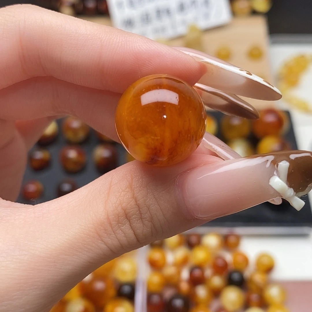****兮裸石虫珀未镶嵌蜜蜡