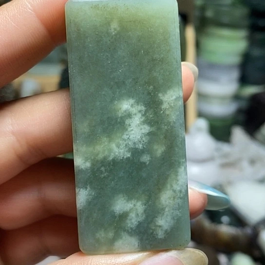 未镶嵌和田玉（糖玉）珠宝半成品