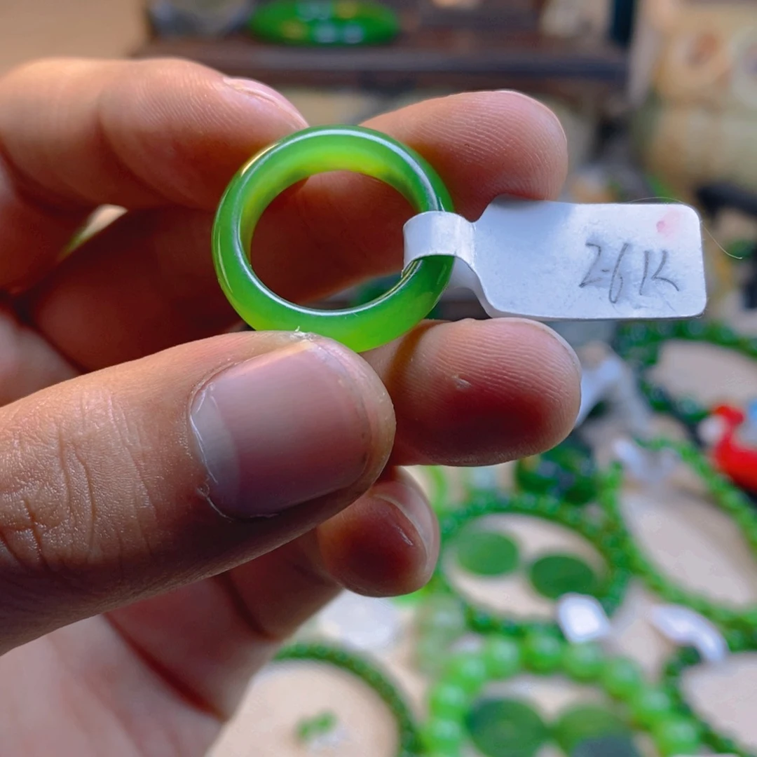 和田玉颈饰未镶嵌伯*