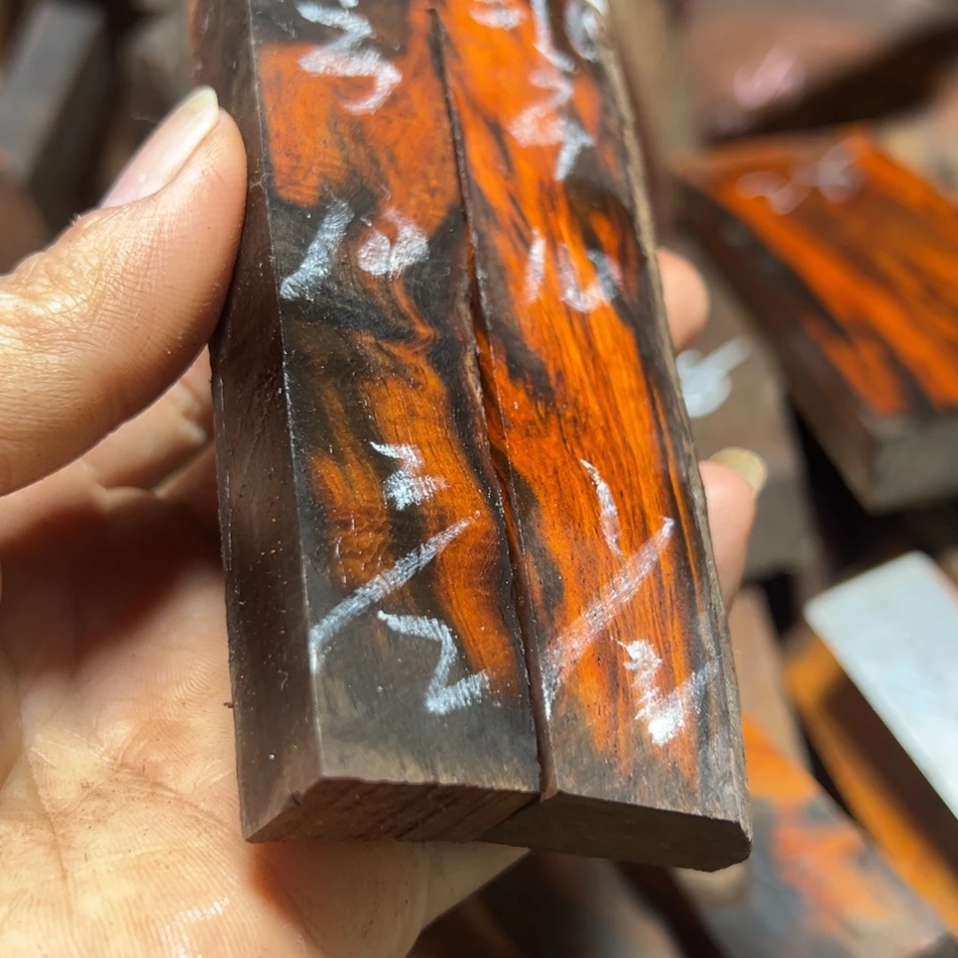 北***陈交趾黄檀（大红酸枝）