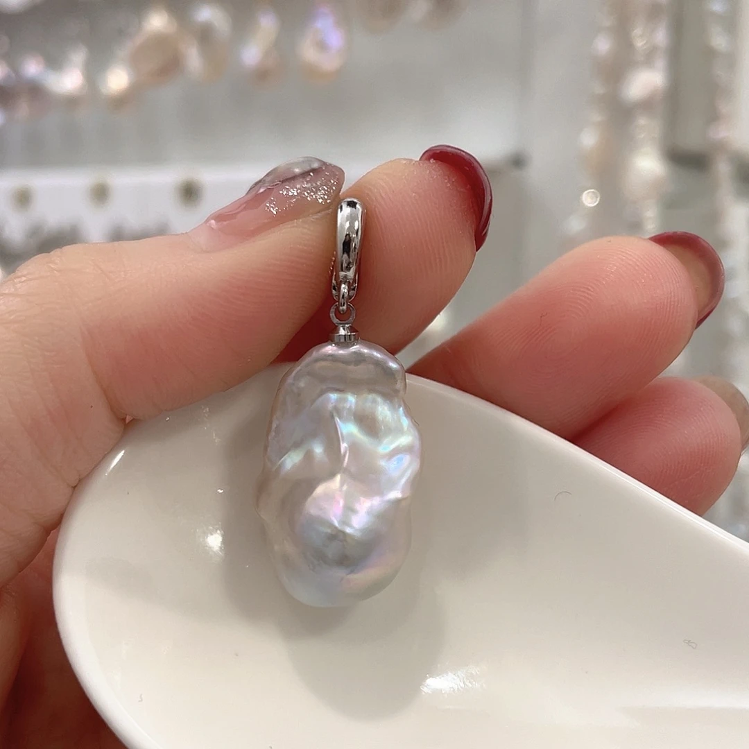 颈饰未镶嵌淡水珍珠