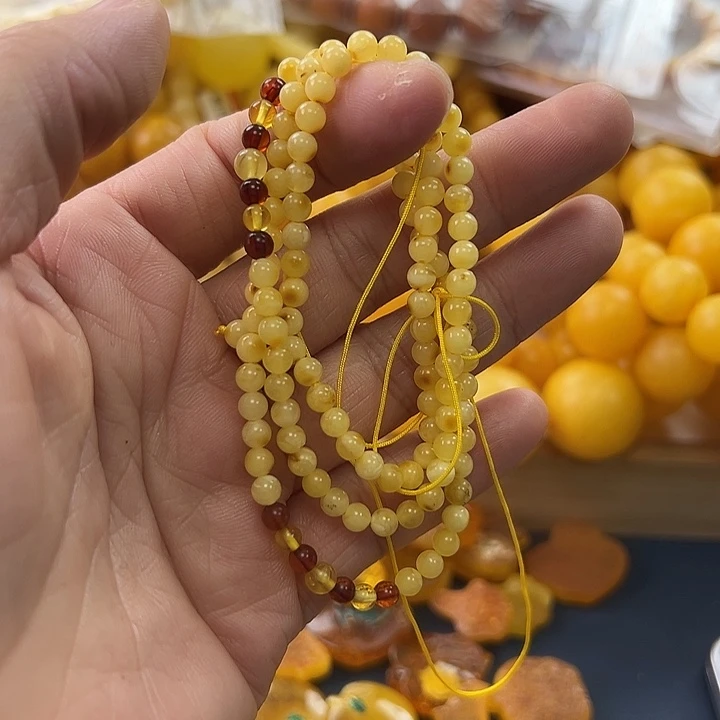 未镶嵌琥珀珠宝奇石