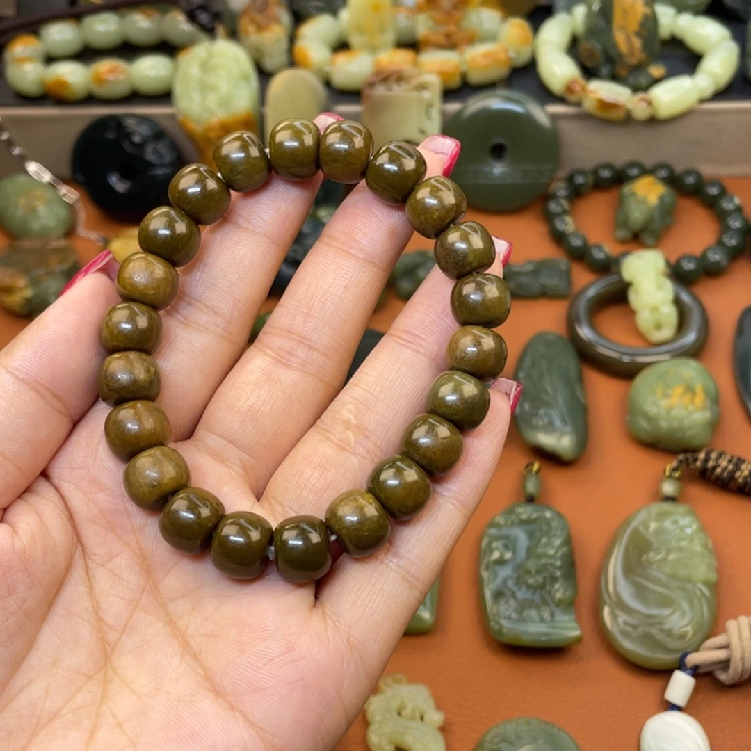 岫岩河磨玉（透闪石质玉）未镶嵌手链