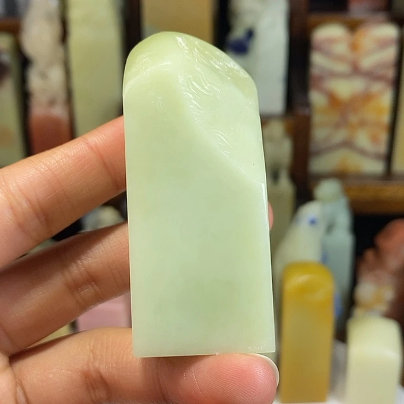 【闪购商品】青田石印石半**人