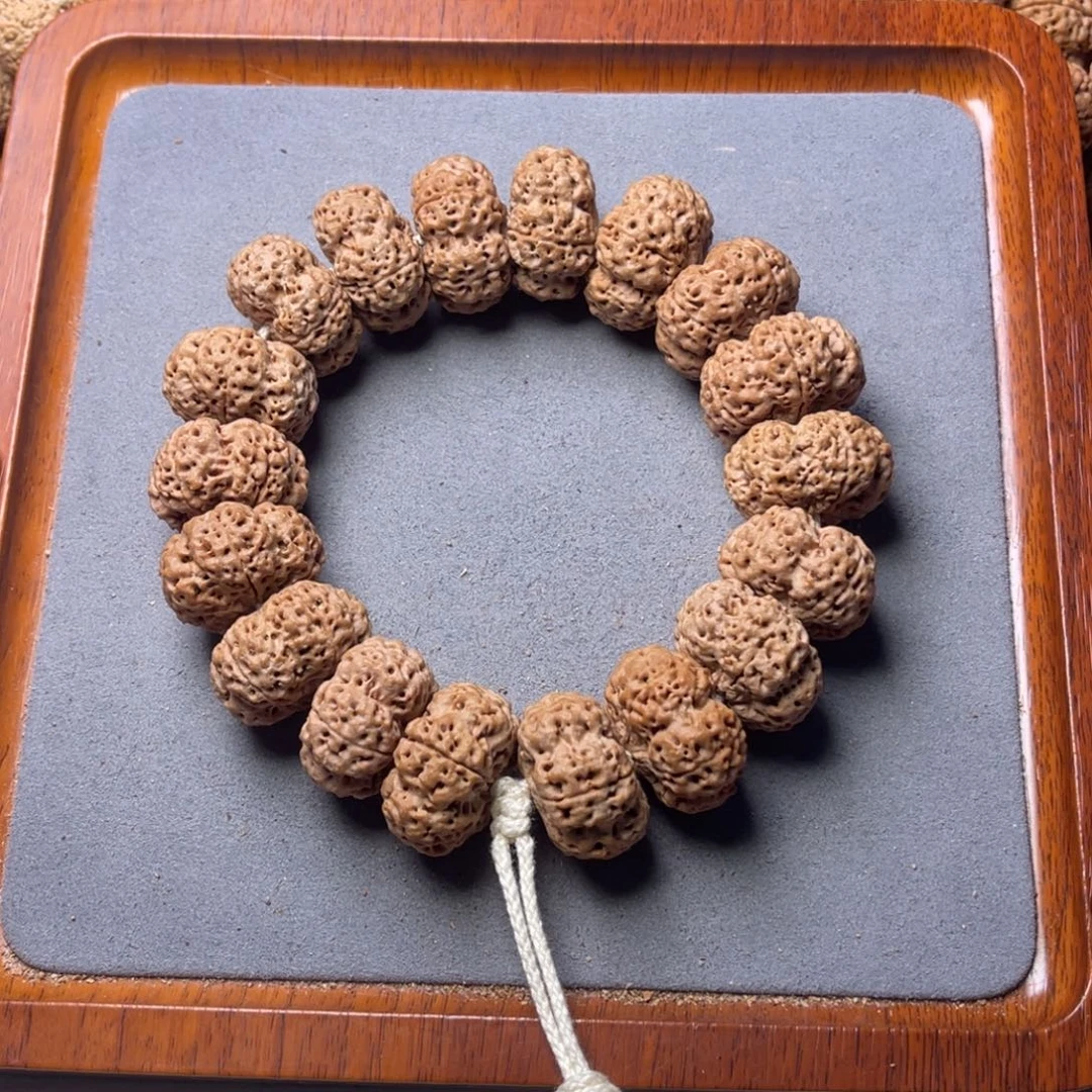 H***憾菩提籽类32号金刚菩提梁梅花夹板25