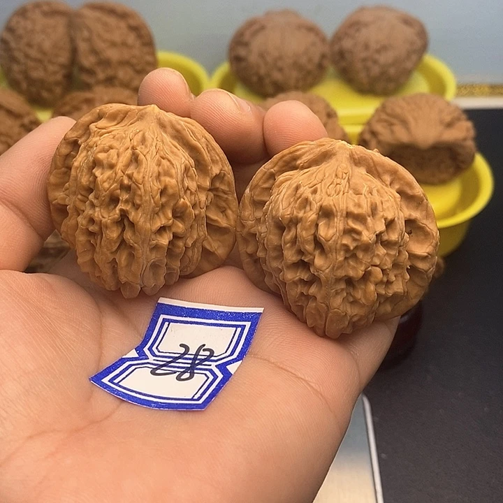 把件文玩核桃43四座楼（黄尖）