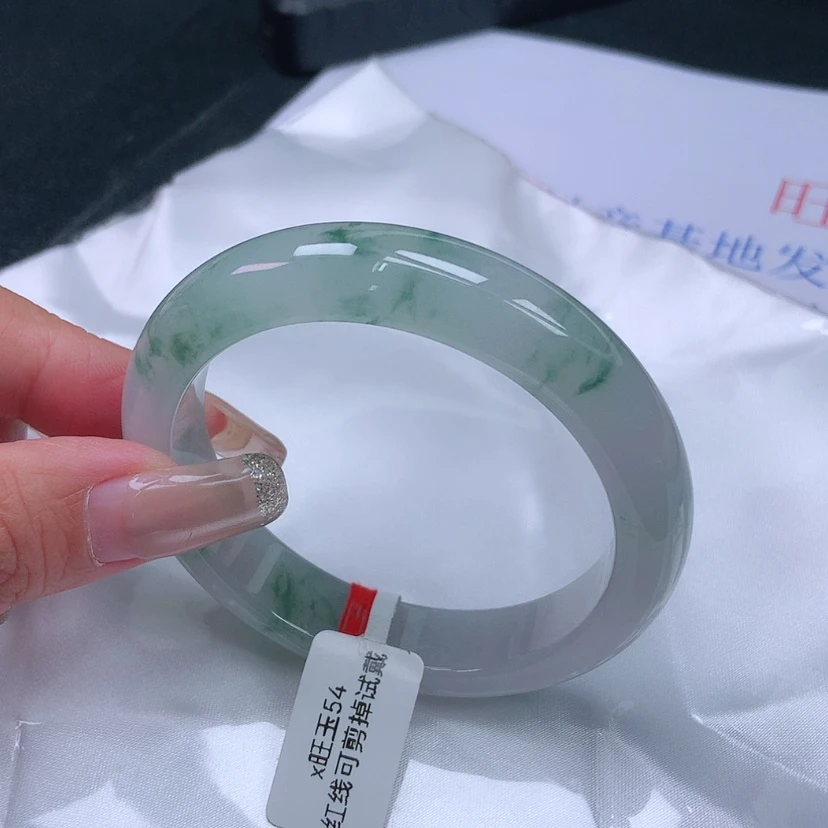 【闪购商品】未镶嵌手镯翡翠5455