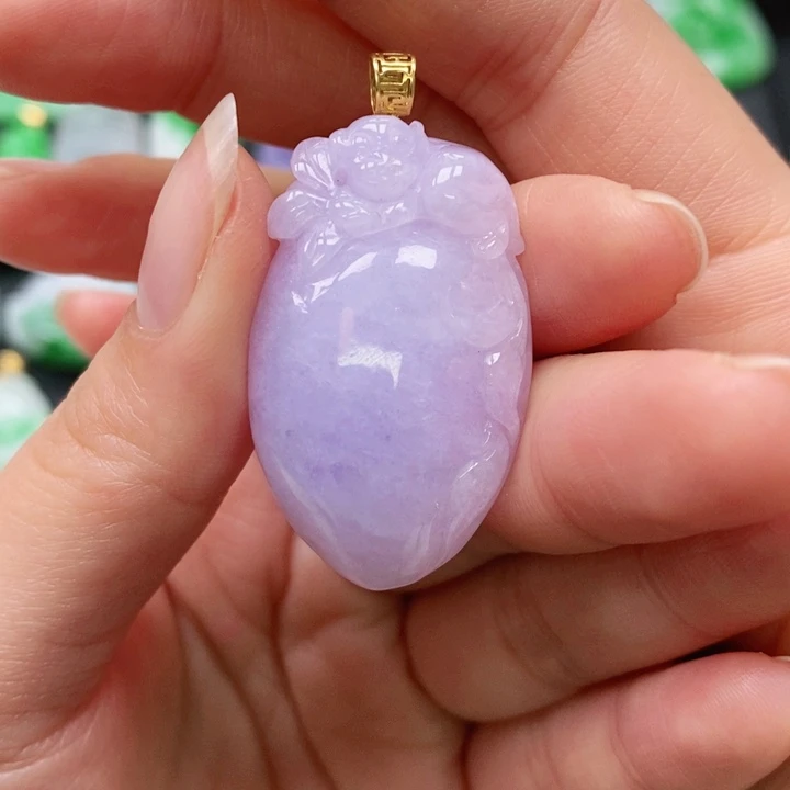 翡翠颈饰未镶嵌吊坠