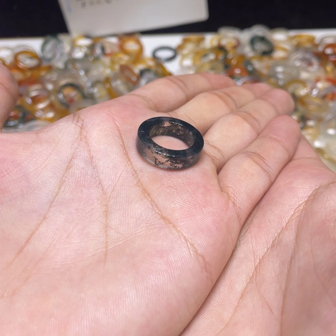 玛瑙/玉髓合金戒指6号港9 默认瑕疵