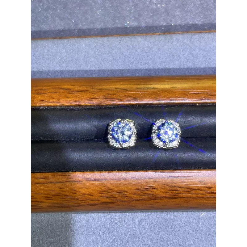 a2341白托蓝四叶花花耳钉多样发