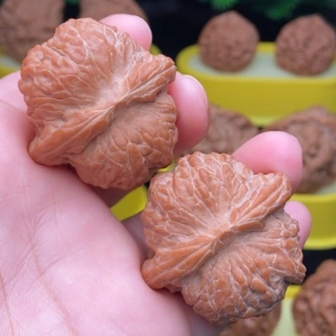 把件文玩核桃血麒麟37全品