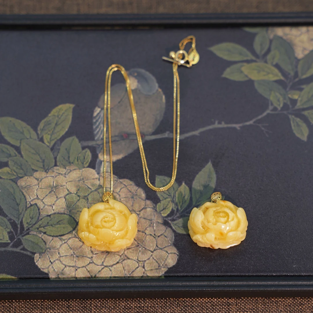 18k蜜蜡牡丹花吊坠多样性发一件JHH2922913