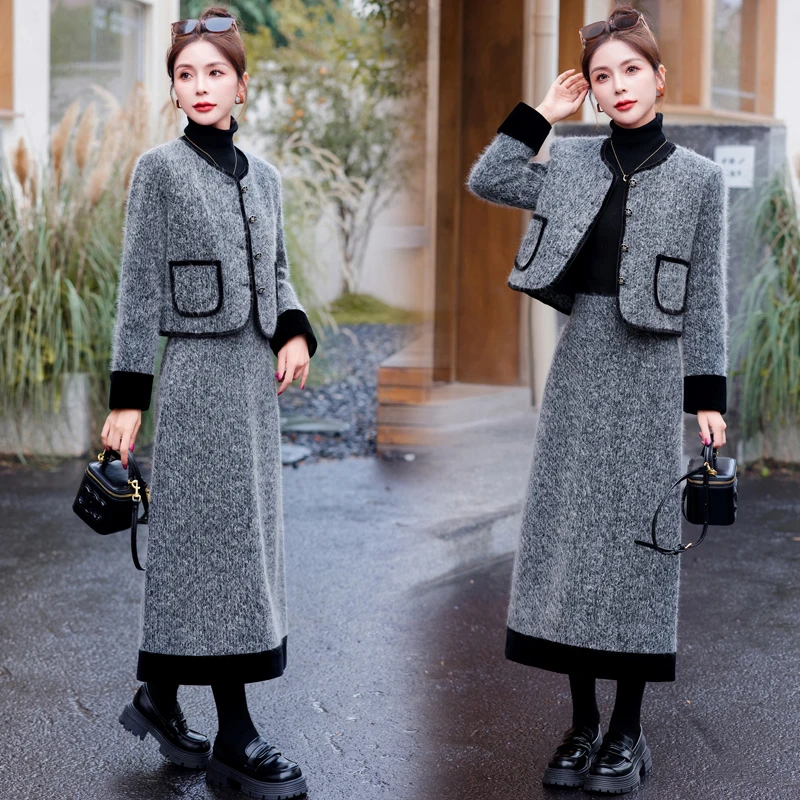 小香风套装裙女2025年冬季新款名媛气质高端绝美加羽绒服两件套