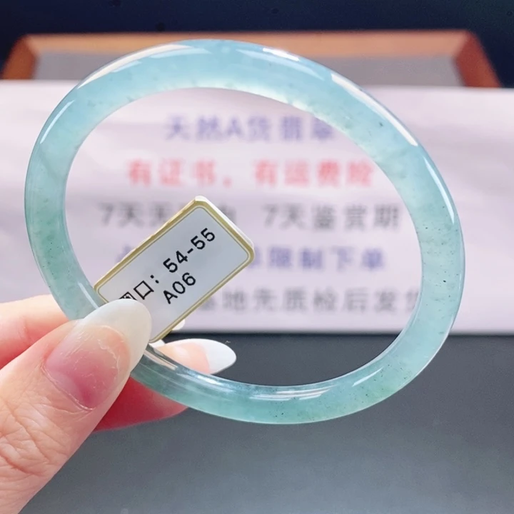 翡翠未镶嵌手镯翡翠手镯141