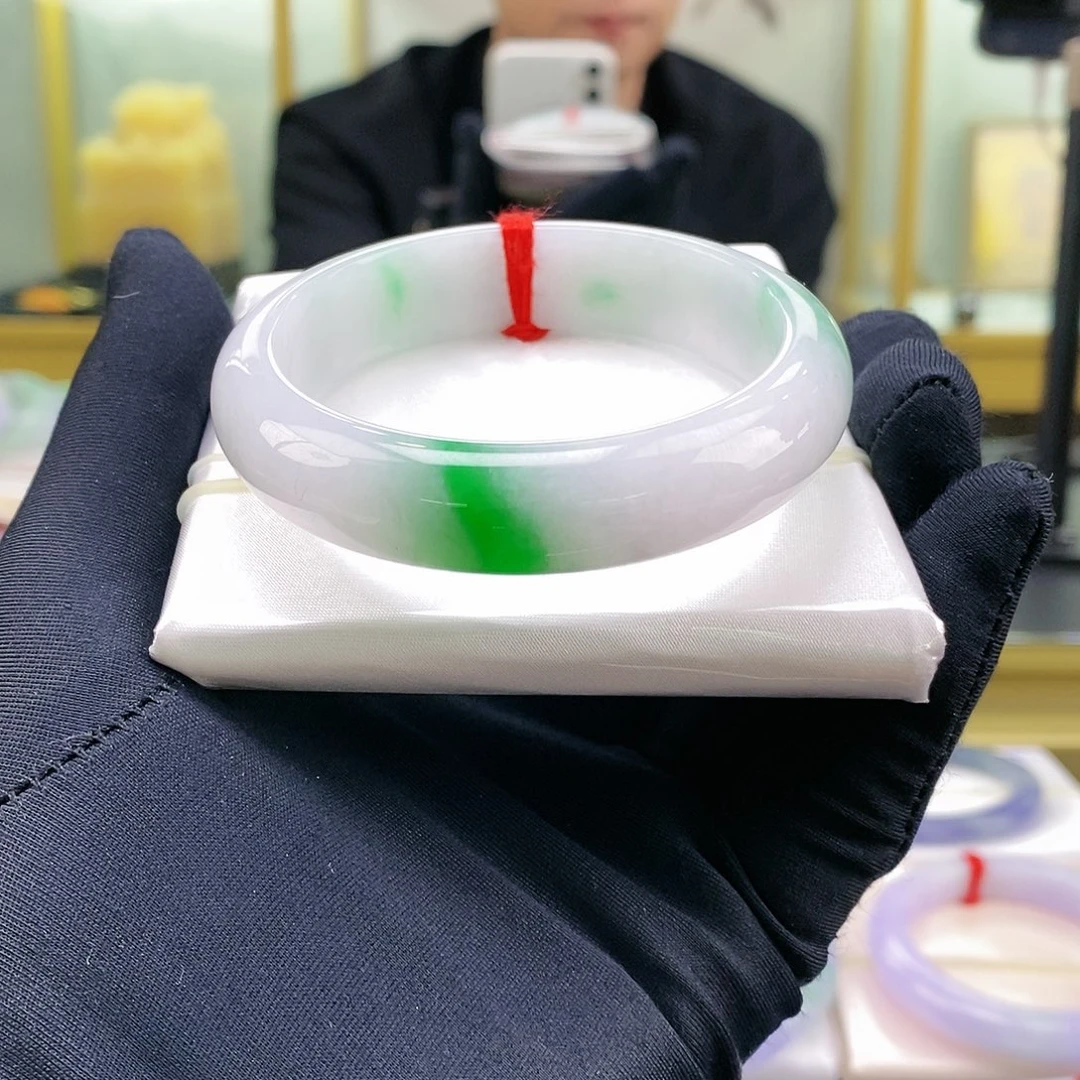 【闪购商品】未镶嵌手镯翡翠