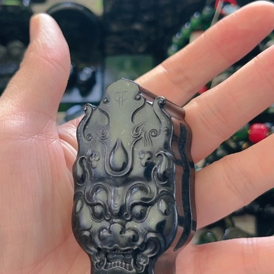 蛇纹石玉未镶嵌泰山玉