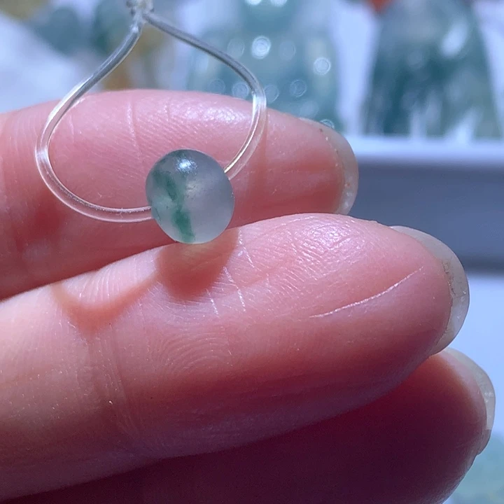 定制翡翠未镶嵌T**T卡7左右