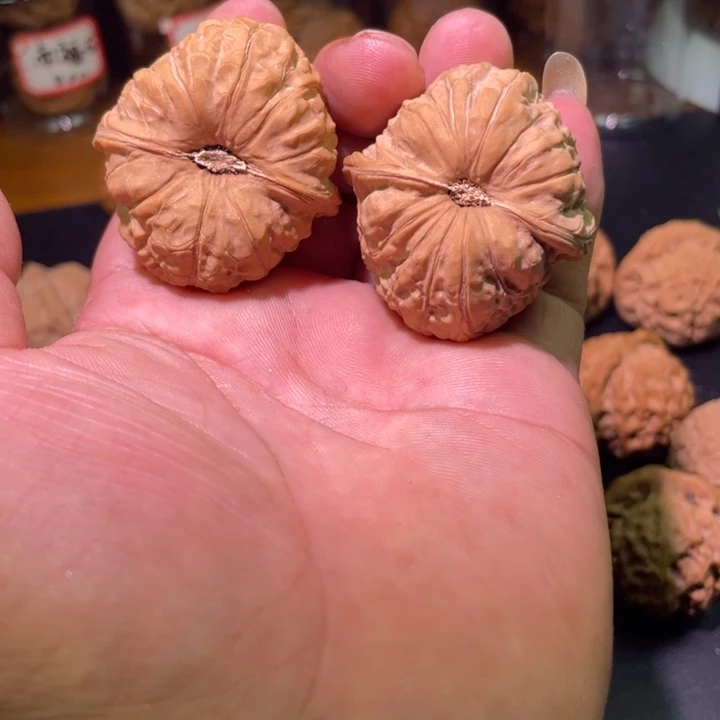 把件文玩核桃南瓜墩核桃